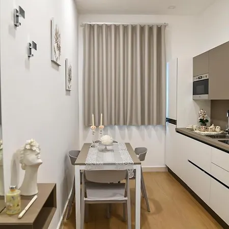 Floris Apartamento